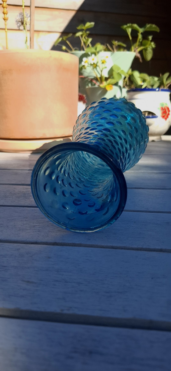 Image 1 of Vintage Empoli Hobnail Vaas Blauw Glas UV Reactief Italië 1960