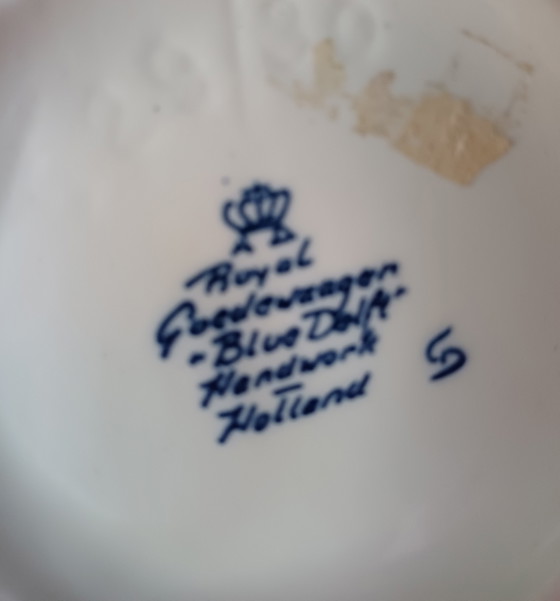 Image 1 of Delft blue handmade vase ginger jar