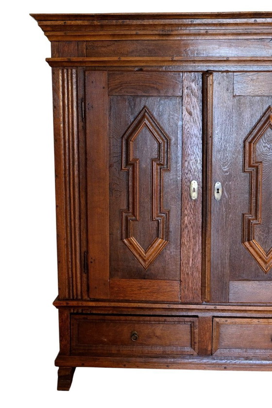Image 1 of Armario alemán finales del siglo XVIII/principios del XIX roble