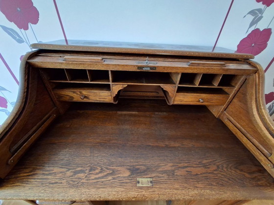 Image 1 of Scrivania antica in rovere con piano a rullo – completamente funzionale con chiave