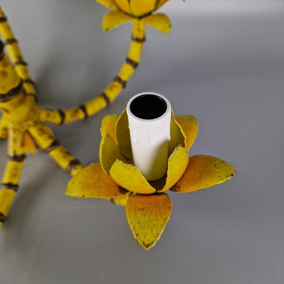 Image 1 of Vintage kroonluchter in palmboomstijl – faux bamboe, metaal, 5 armen – tropisch Hollywood Regency design