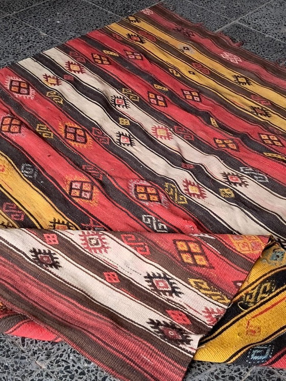 Image 1 of Kilim turco tessuto a mano 175x150 cm