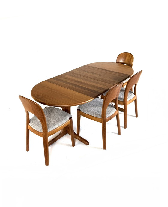 Image 1 of Table à manger danoise vintage extensible, Axelsen Møbler '00