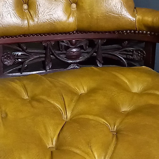 Image 1 of Sofá Chesterfield de dos plazas - Victoriano 1890-1910