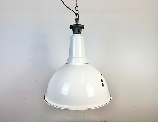 Grande lampada a sospensione industriale in smalto bianco britannico di Benjamin, anni '60