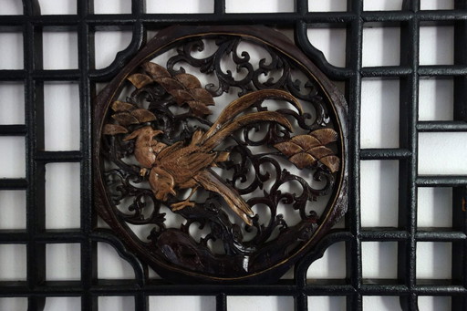 Achteckiges, geschnitztes Holzwandpaneel, Mitte des 20. Jahrhunderts, China