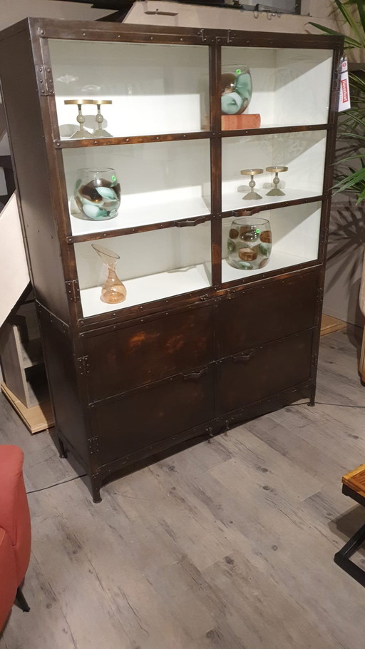 Beautiful Life sideboard