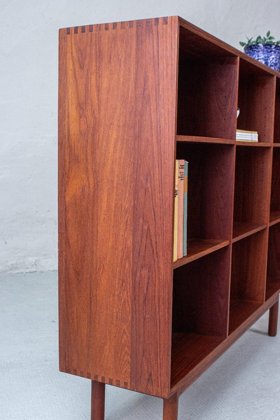 Bibliothèque, commode et buffet Peter Hvidt, style vintage, en teck massif – Wood (photo 12 of 21)
