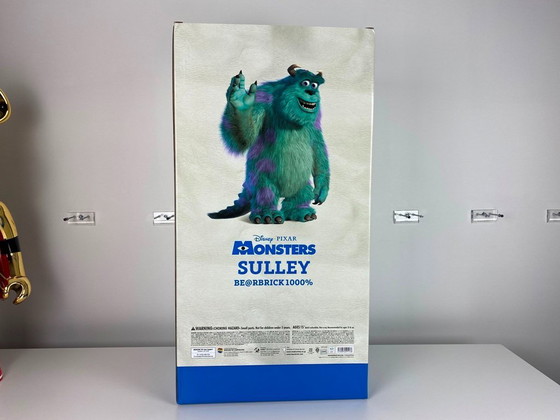 Image 1 of Bearbrick Disney Pixar Monsters inc SULLEY versione 1000% MEDICOM toys
