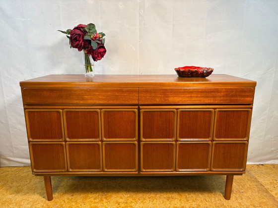 Buffet bas Vintage en Teck A.H. McIntosh | 1970 | Design Scandinave & Danois – Wood (photo 9 of 9)