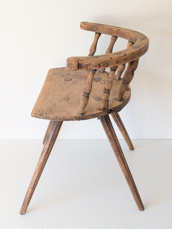 Chaise française primitive à dossier à barreaux du XVIIIe siècle (Art Populaire) – Fauteuils, Wood (photo 6 of 9)
