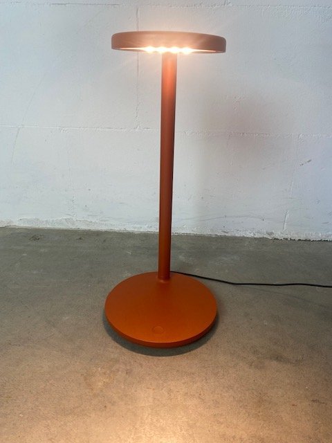 Image 1 of Flos Tafellamp Oblique design Vincent van Duysen