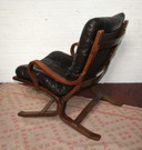 Midcentury Scandinavische fauteuil met lederen kussen
