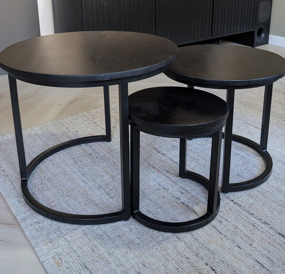 Image 1 of Tables basses rondes