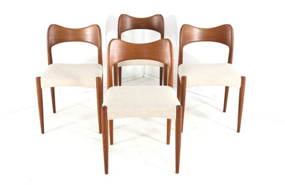 Image 1 of Set 4 Arne Hovmand Olsen voor Kold Mogens stoelen vintage nieuw gestoffeerd 