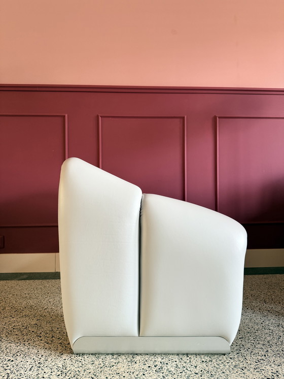 Image 1 of Poltrona Artifort F598 M Chair Groovy Chair