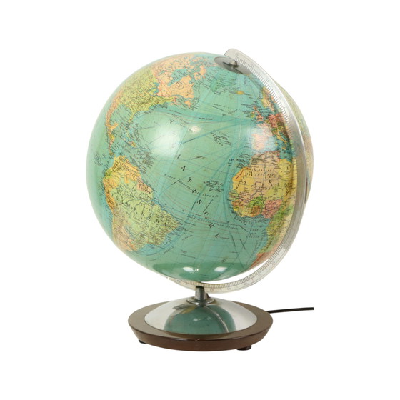 Image 1 of Large Illuminated Globe Lamp