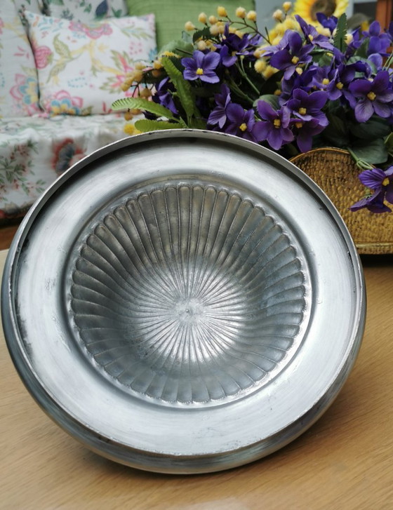 Image 1 of Antike Suppenterrine mit Tablett