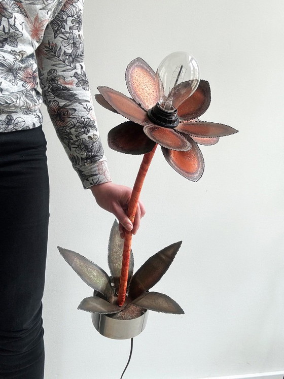 1x Grande lampada da tavolo vintage in rame a forma di fiore - Lampada eclettica – Lampade da tavolo, Metal (photo 3 of 10)