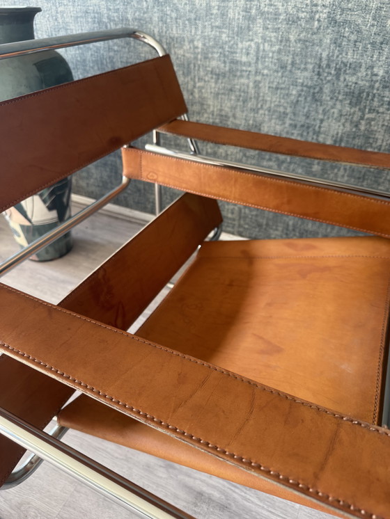 Image 1 of Vintage Wassily stoel – Cognacbruin leer – Fasem