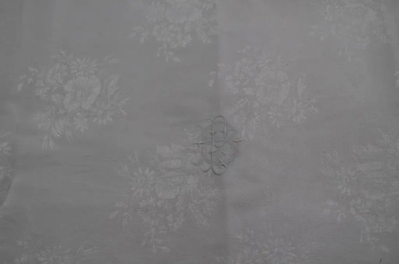 Große Tischdecke aus weißer Damastbaumwolle, 1930er Jahre – Tischdekoration, Cotton (photo 2 of 10)
