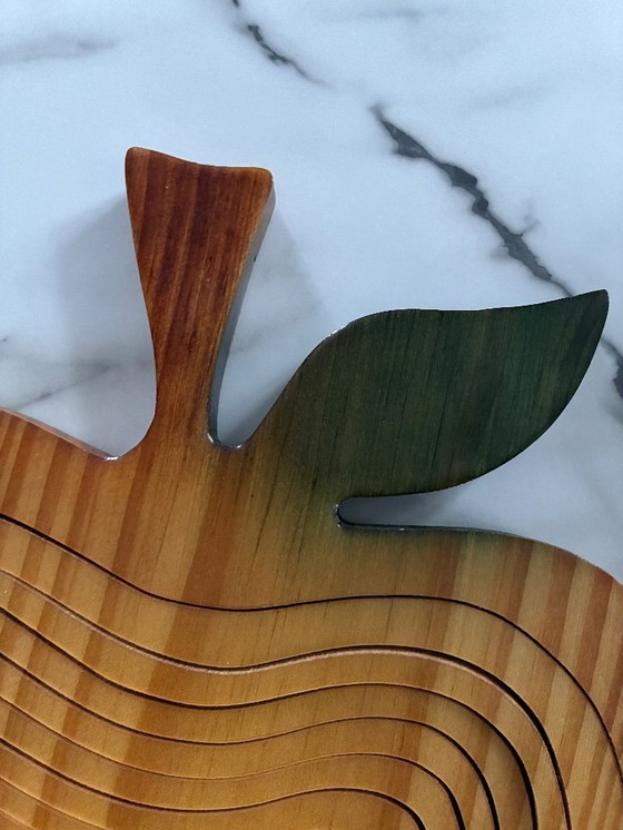 Image 1 of Vintage apple basket Equinoccio Mexico