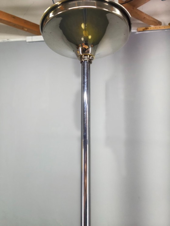 Image 1 of Tschechoslowakischer Art-Deco-Kronleuchter aus Messing und Chrom mit Opalglas, 1930er Jahre