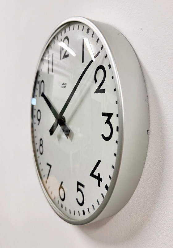 Image 1 of Reloj de pared antiguo de plata de ESMI, década de 1980.