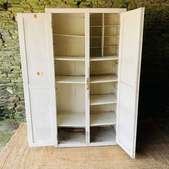 Image 1 of Parisian wardrobe