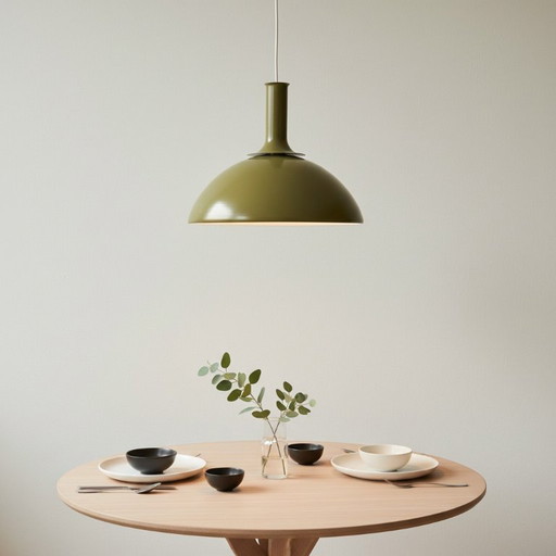 Gran lámpara colgante Ballerina de metal verde oliva de Sidse Werver Holmegaard