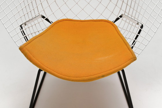 Image 1 of Chaise Diamond - Coussin d'assise jaune - Harry Bertoia