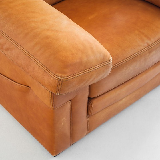 Poltrona in pelle cammello, realizzata da Roche Bobois. Vintage - Francia, anni '80. – Poltrone, Leather (photo 10 of 18)
