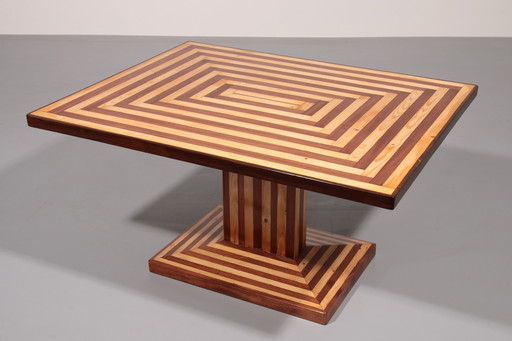 Rare table basse italienne des années 1970 en érable et acajou