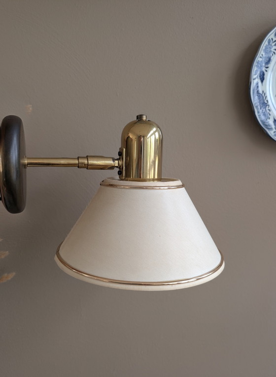 Image 1 of Vintage Deense messing wandlamp