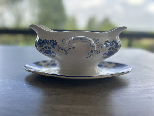 Antique blue and white sauce boat - Dordrecht B.F.K.