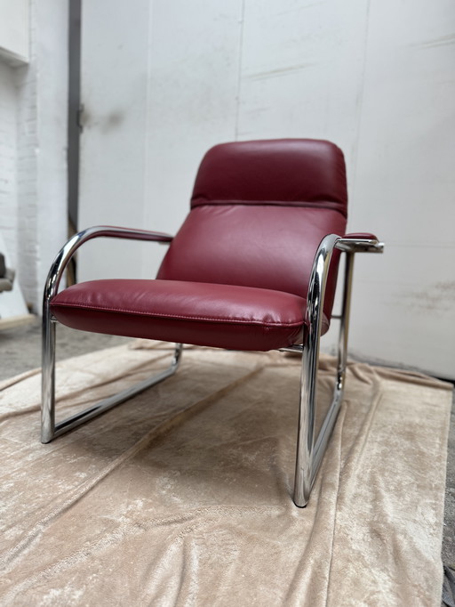 Fauteuil vintage des années 80 en cuir rouge italien