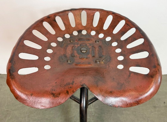 Image 1 of Vintage Industrial Swivel Chair, 1950s