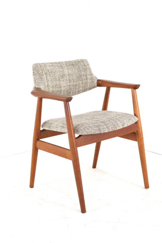 Image 1 of Svend Åge Eriksen voor Glostrup GM11 stoel vintage Deens design nieuw gestoffeerd