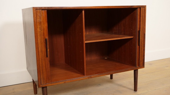 Image 1 of Vintage kastje met schuifdeuren | Audiomeubel | Palissander