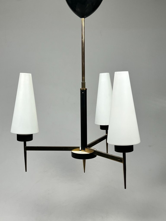 Image 1 of Lampadario/lampada a sospensione vintage, ottone con vetro lattimo, Belgio anni '70