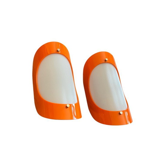 Pair of seventies orange plexiglass Wall lights (photo 9 of 9)
