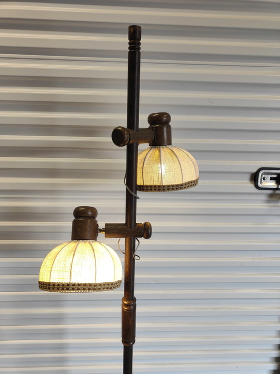Image 1 of Lampada da terra in legno vintage tipo Steinhauer