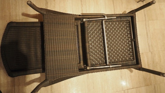 Image 1 of 2 poltrone DEDON con poggiapiedi (cuscini inclusi)