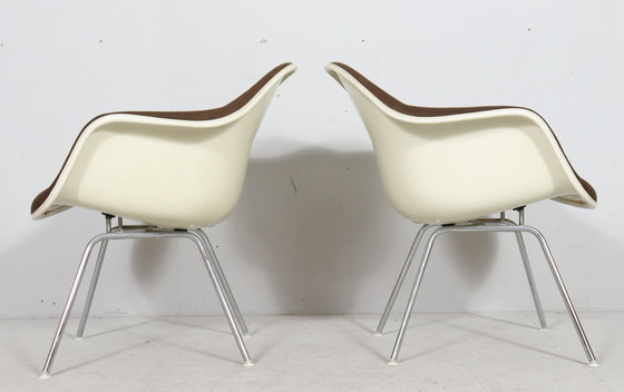 Image 1 of Charles en Ray Eames voor Vitra, set van 2 stoelen/armstoelen, model: 'Dax', jaren 1970