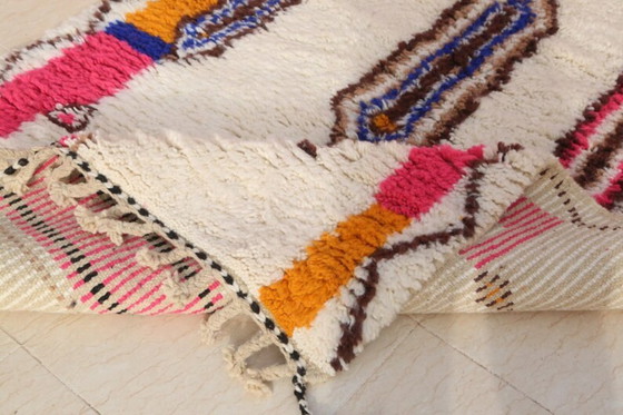 Image 1 of Handmade Moroccan rug 250cm x 150cm