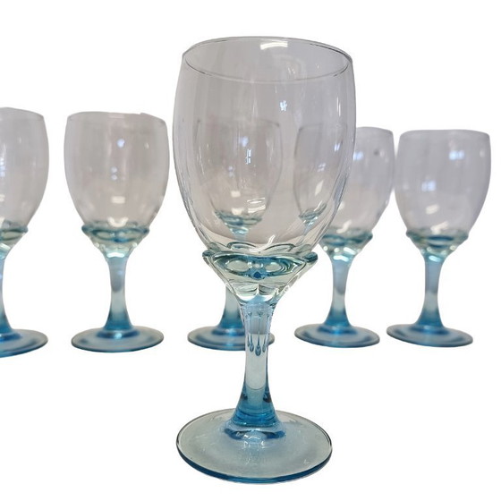 Image 1 of Luminarc France wijnglazen met blauwe voet