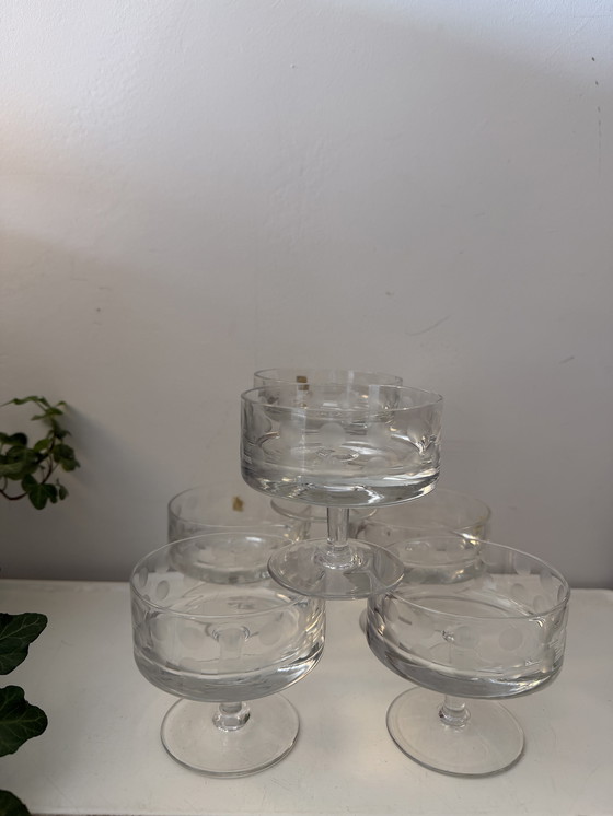 Image 1 of Set aus 6 Kristall-Coupégläsern Iris