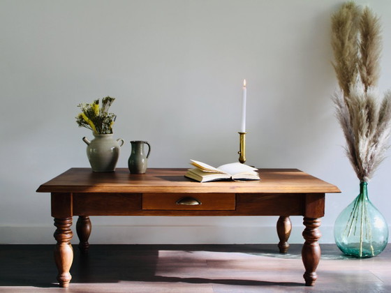 Image 1 of Table basse en pin massif