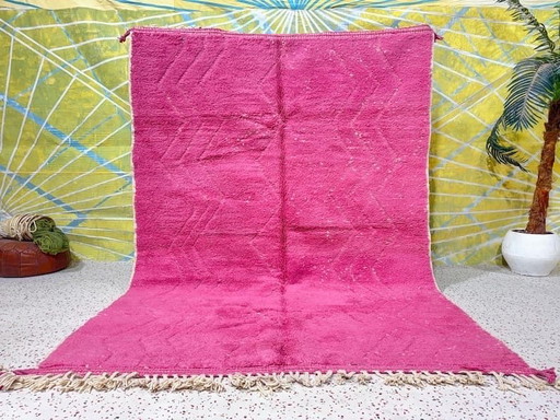 Handgeknüpfter rosa Beni-Ouraine-Berberteppich, Größe 1,5/2,5 m