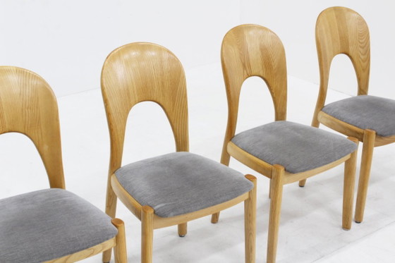 4 Vintage Danish Dining chairs by Niels Koefoed – Wood (photo 3 of 8)